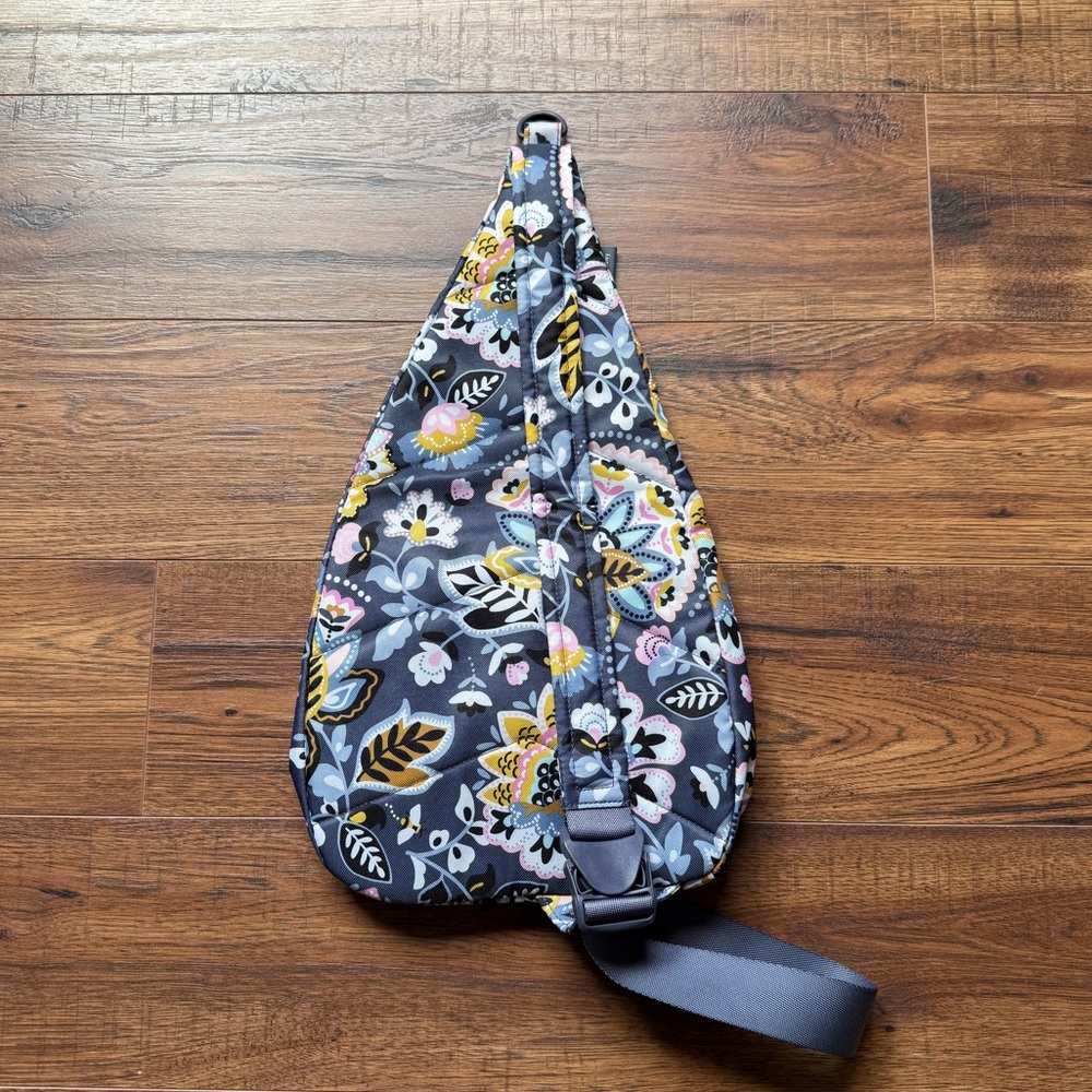 Vera Bradley Lighten Up Essential Sling Backpack Bag Charmont Meadow Pattern - Picture 4 of 9